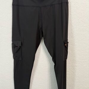 Black Cargo Pocket Leggings